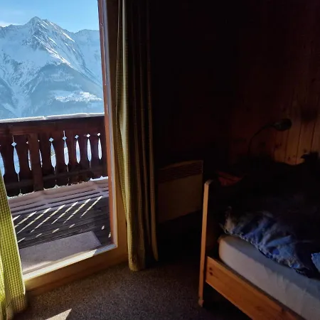 Zendorn Apartment